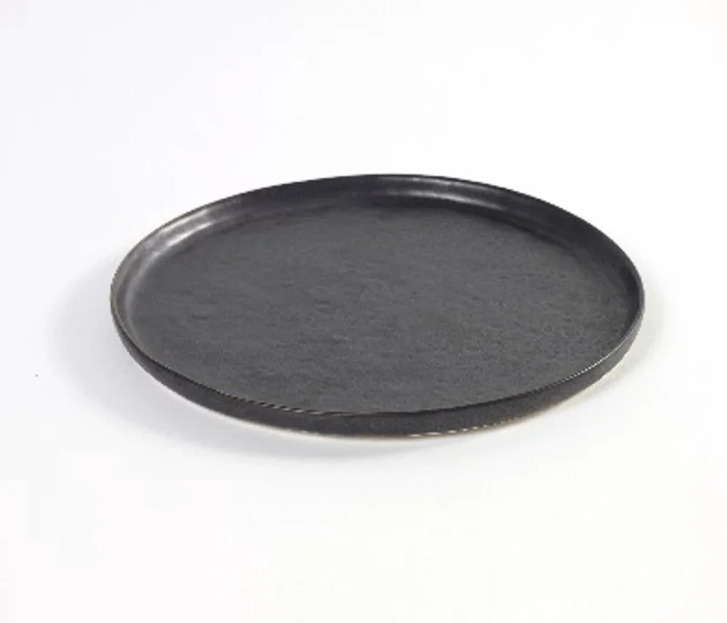 Petite assiette Pure 21,5 cm Noir de Serax en Noir – photo produit