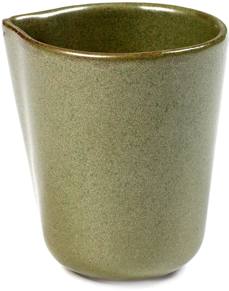 Sergio Herman Surface - Melkkannetje M - Camogroen - 7 Ø van Serax in Groen – productfoto