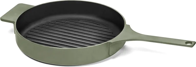 Surface by Sergio Herman - Grillpan - Gietijzer- Ø 26cm - Camogroen by Serax in Green – product photo