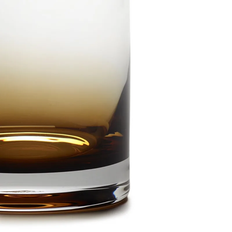 Zuma whiskyglas by Kelly Wearstler - set van4 by Serax in Amber – product photo