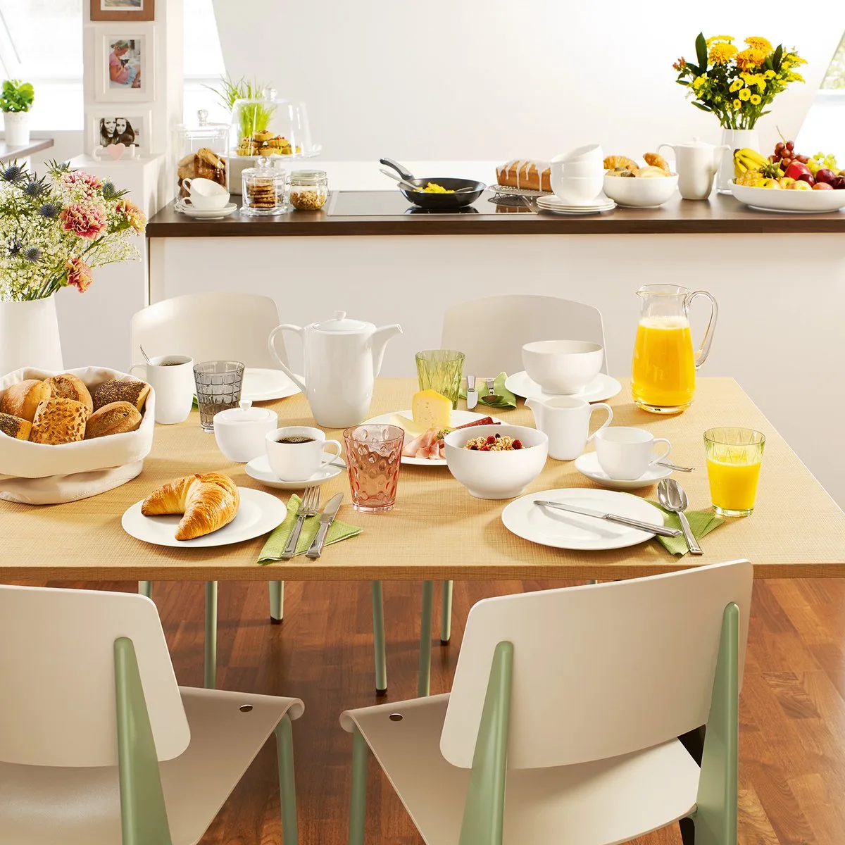 Taartplateau For Me - ø 30 cm van Villeroy & Boch in Wit – productfoto