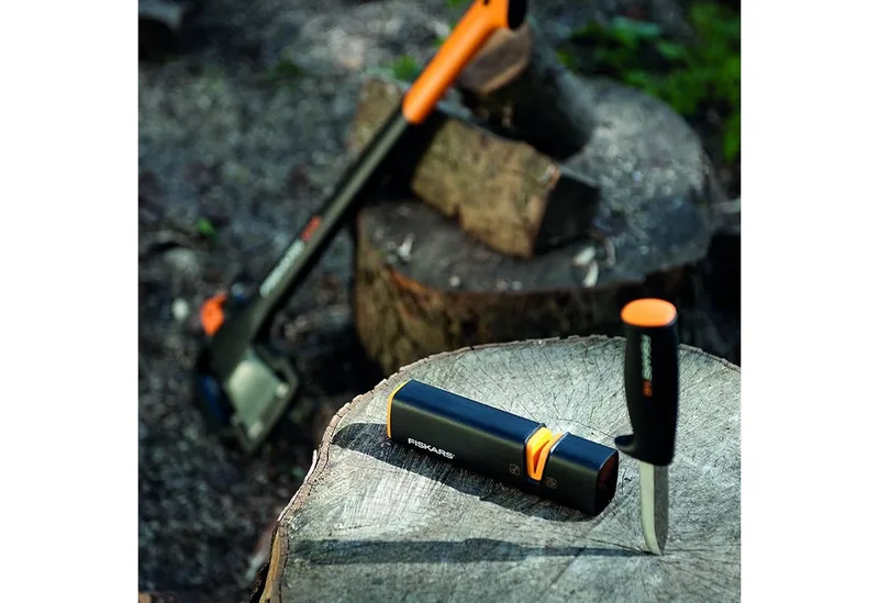 XSharp Bijl- en Messenslijper van Fiskars – productfoto 4 van 4